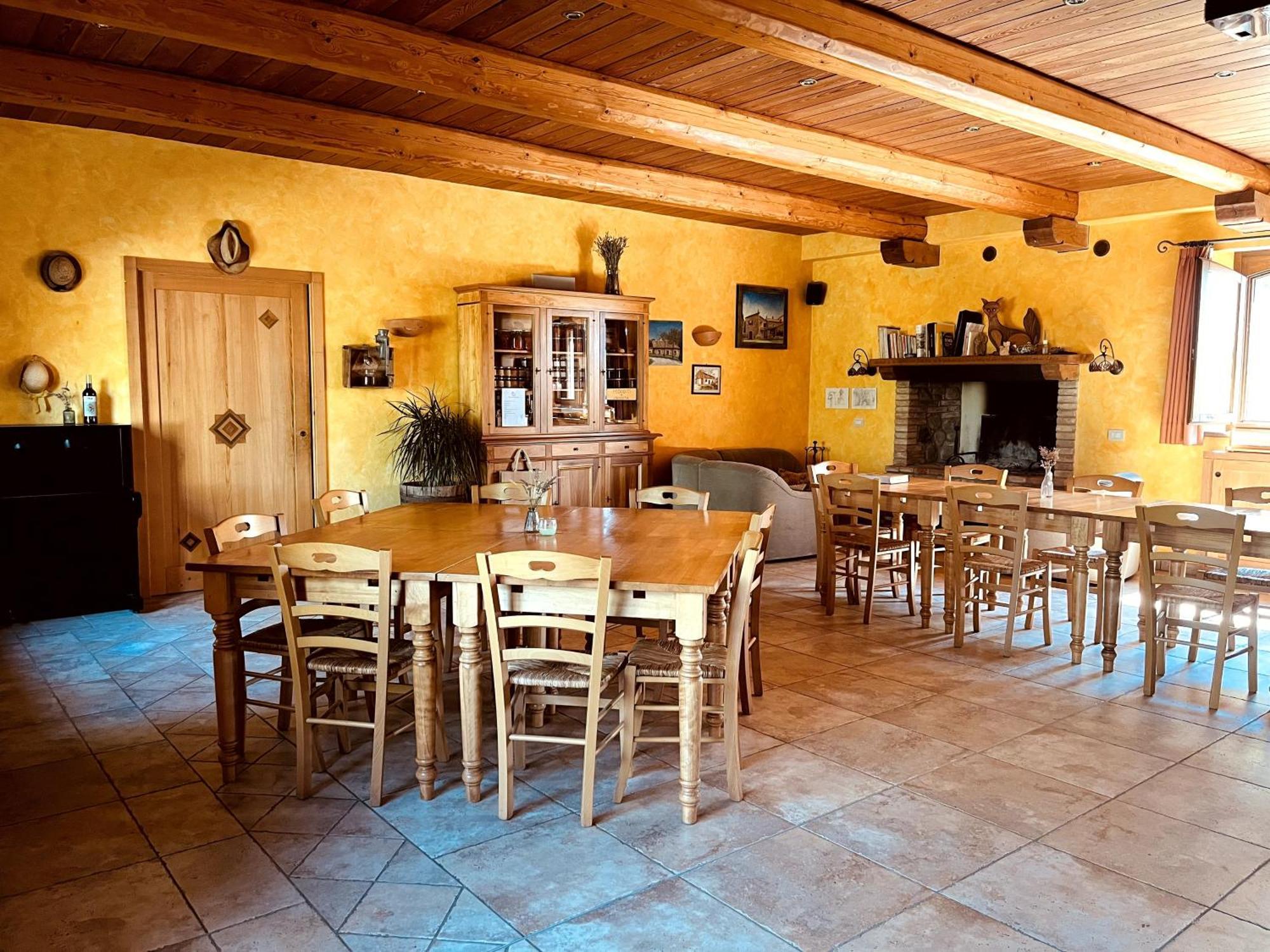 Agriturismo Fattoria Walden Ficulle ภายนอก รูปภาพ